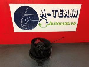 Used Heating and ventilation fan motor Renault Megane II CC (EM) 1.6 16V Price € 39,99 Margin scheme offered by A-Team Automotive Rotterdam