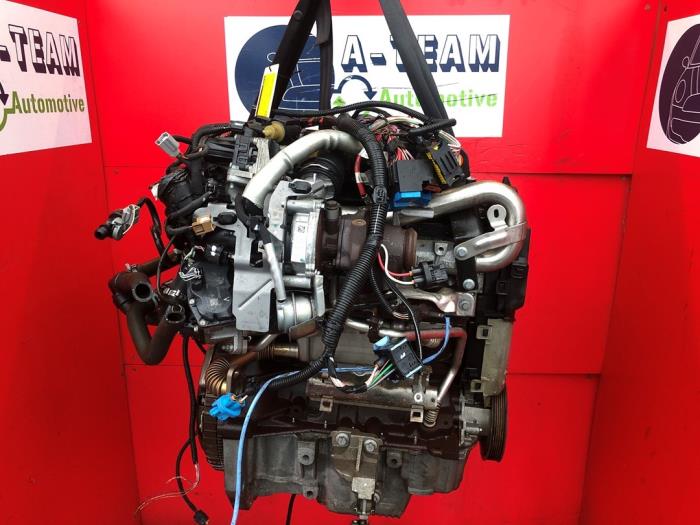Motor van een Renault Clio IV (5R) 1.5 Energy dCi 90 FAP 2014