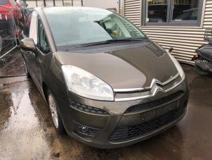 Used Headlight, right Citroen C4 Picasso (UD/UE/UF) 1.6 16V VTi 120 Price on request offered by A-Team Automotive Rotterdam