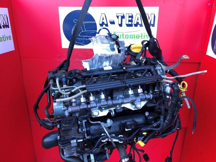 Motor from a Fiat Punto Evo (199) 1.3 JTD Multijet 85 16V Euro 5 2012