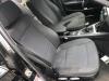 Seat, right from a BMW 1 serie (E87/87N), 2003 / 2012 116i 2.0 16V, Hatchback, 4-dr, Petrol, 1.995cc, 90kW (122pk), RWD, N43B20A, 2009-01 / 2011-06, UH31; UH32 2010