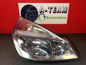 Used Headlight, right Renault Espace (JK) 2.0 16V Turbo Price € 74,99 Margin scheme offered by A-Team Automotive Rotterdam