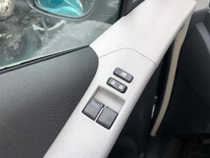Used Electric window switch Toyota Yaris II (P9) 1.0 12V VVT-i Price on request offered by A-Team Automotive Rotterdam