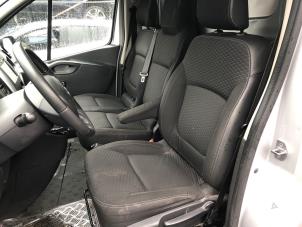 Gebrauchte Sitz links Opel Vivaro 1.6 CDTI BiTurbo 120 Preis auf Anfrage angeboten von A-Team Automotive Rotterdam