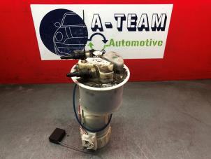 Usados Bomba de gasolina Peugeot 107 1.0 12V Precio € 59,99 Norma de margen ofrecido por A-Team Automotive Rotterdam