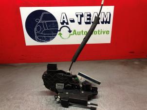 Used Door lock mechanism 4-door, front left Jaguar XF (CC9) 3.0 D V6 24V Price on request offered by A-Team Automotive Rotterdam