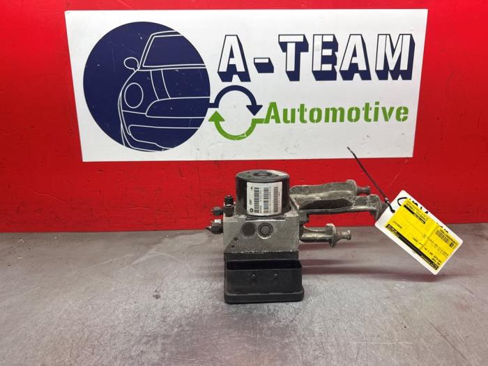 Used ABS pump Chrysler 300 C 3.0 CRD V6 24V Price € 124,99 Margin scheme offered by A-Team Automotive