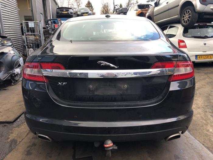 Begagnade Ljuddämpare, bak Jaguar XF (CC9) 3.0 D V6 24V Pris på förfrågan erbjuds av A-Team Automotive