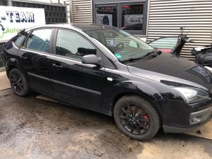 Used Front door 4-door, right Ford Focus 2 2.0 16V Price on request offered by A-Team Automotive