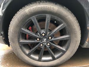 Usagé Kit jantes + pneus d'hivers Ford Focus 2 2.0 16V Prix sur demande proposé par A-Team Automotive