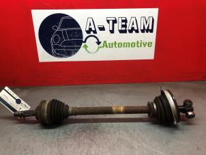 Used Front drive shaft, left Renault Clio II (BB/CB) 1.2 16V Price € 29,99 Margin scheme offered by A-Team Automotive
