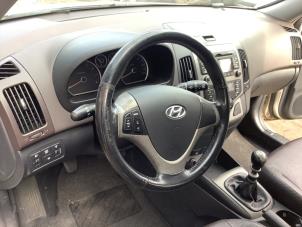 Used Instrument panel Hyundai i30 (FD) 1.6 CVVT 16V Price on request offered by A-Team Automotive Rotterdam