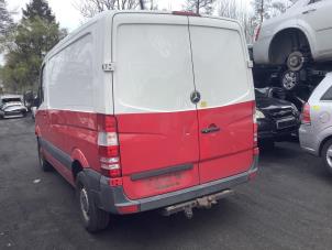 Used Rear end (complete) Mercedes Sprinter 3t (906.61) 210 CDI 16V Price on request offered by A-Team Automotive Rotterdam