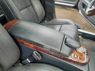 Used Armrest Mercedes S (W221) 5.5 S-550 32V Price on request offered by A-Team Automotive Rotterdam