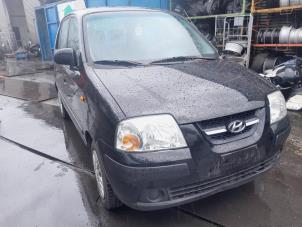 Used Headlight, right Hyundai Atos 1.1 12V Price on request offered by A-Team Automotive Rotterdam