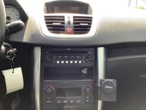 Used Radio CD player Peugeot 207/207+ (WA/WC/WM) 1.4 16V VTi Price on request offered by A-team Automotive Hellevoetsluis