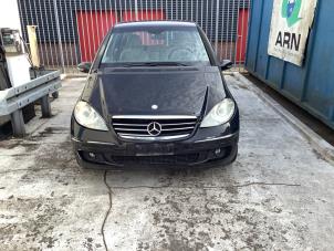 Used Front wing, right Mercedes A (W169) Price on request offered by A-team Automotive Hellevoetsluis