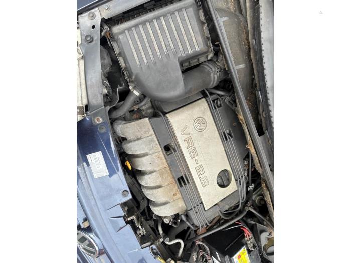 Motor van een Volkswagen Sharan (7M8/M9/M6) 2.8 VR6 Syncro 1997