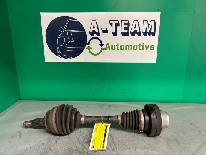 Gebrauchte Antriebswelle links vorne Porsche Cayenne (9PA) 4.5 S V8 32V Preis € 124,99 Margenregelung angeboten von A-team Automotive
