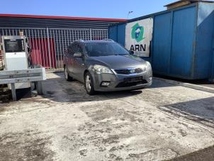 Used Starter Kia Cee'd Sporty Wagon (EDF) 1.4 16V Price on request offered by A-team Automotive Hellevoetsluis
