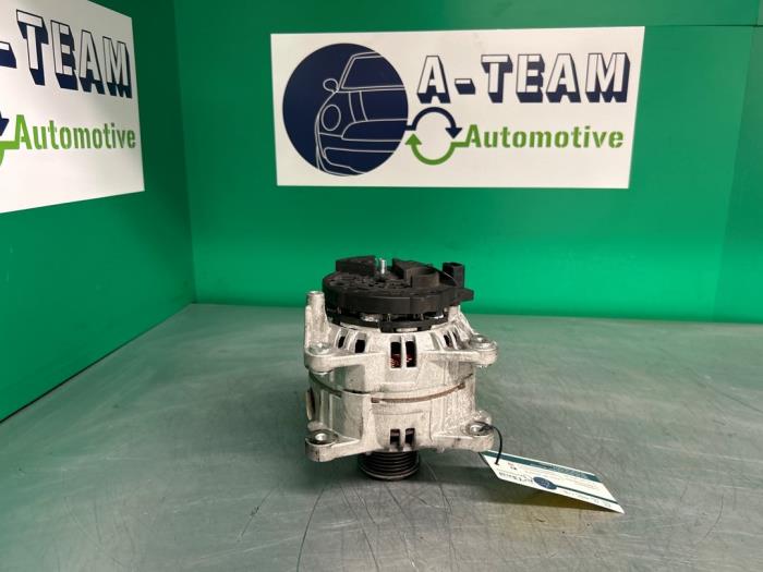 Usagé Dynamo Volkswagen Transporter T5 1.9 TDi Prix € 39,99 Règlement à la marge proposé par A-team Automotive