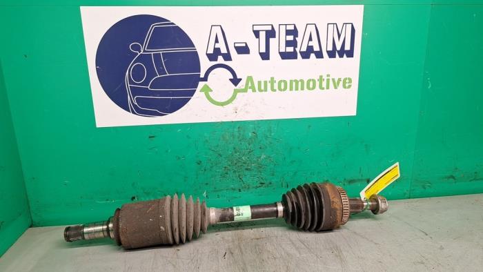 Gebrauchte Antriebswelle links vorne Mercedes ML I (163) 320 3.2 V6 18V Autom. Preis € 74,99 Margenregelung angeboten von A-team Automotive