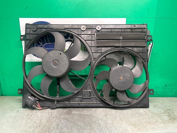 Gebrauchte Kühlerventilator Volkswagen Golf V (1K1) 2.0 TDI 16V Preis € 74,99 Margenregelung angeboten von A-team Automotive