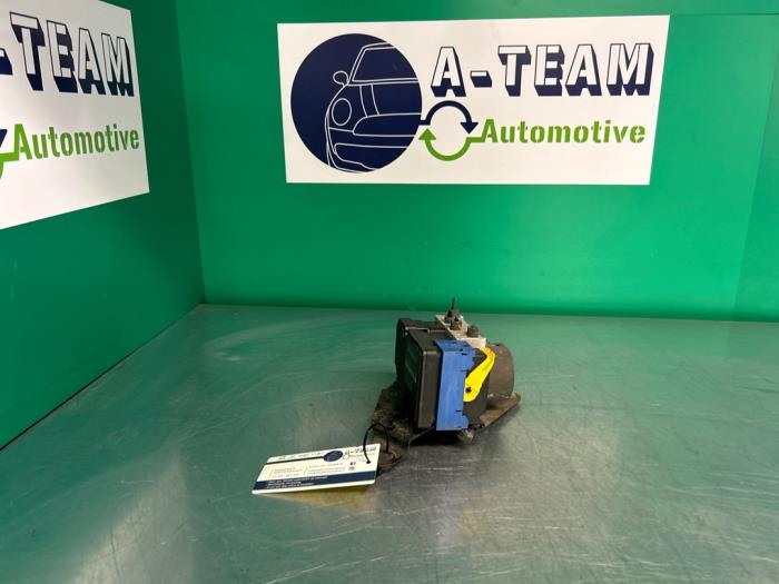 Used ABS pump Peugeot 206 (2A/C/H/J/S) 1.4 XR,XS,XT,Gentry Price € 249,99 Margin scheme offered by A-team Automotive