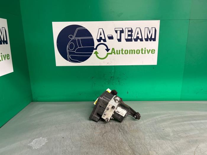 Używane Pompa ABS Austin Mini Open (R52) 1.6 16V One Cena € 174,99 Procedura marży oferowane przez A-team Automotive