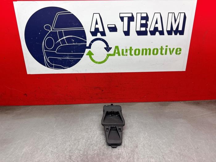 Gebrauchte Bremsassistent Sensor Volvo V70 (BW) 2.0 D3 16V Preis € 29,99 Margenregelung angeboten von A-Team Automotive
