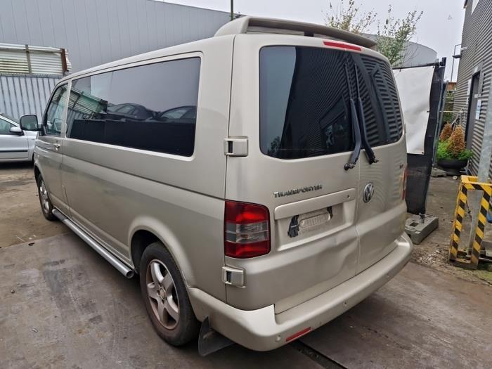 Gebrauchte Hinterachse Vorderradantrieb Volkswagen Transporter T5 2.5 TDi Preis auf Anfrage angeboten von A-Team Automotive
