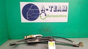 Usados Mecanismo de ventanilla de 2 puertas derecha delante Peugeot 307 Precio € 149,99 Norma de margen ofrecido por A-team Automotive