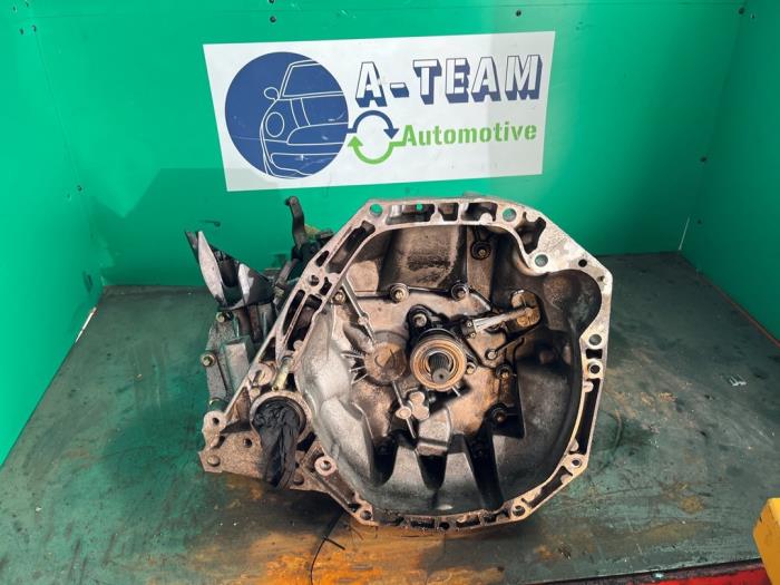 Gebrauchte Getriebe Renault Clio III (BR/CR) 1.4 16V Preis € 199,99 Margenregelung angeboten von A-team Automotive