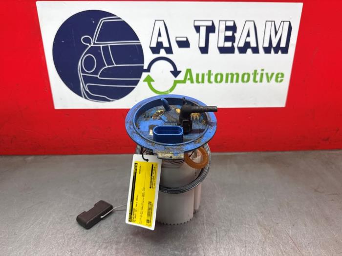 Used Petrol pump Volkswagen Golf VII (AUA) 1.4 TSI BlueMotion Technology 125 16V Price € 24,99 Margin scheme offered by A-Team Automotive