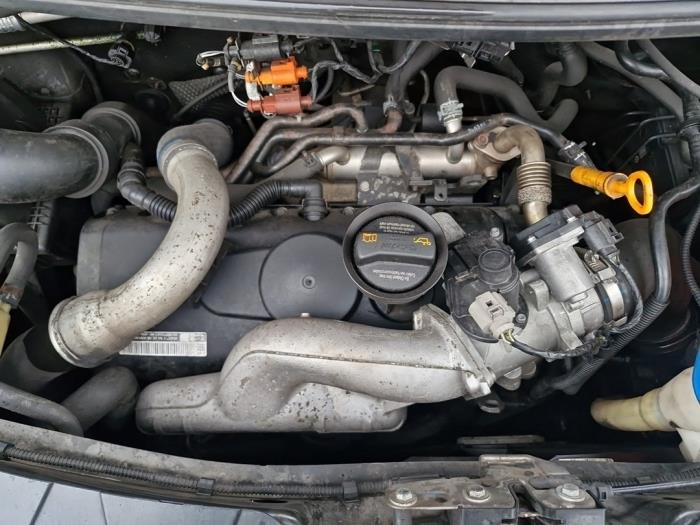 Engine Volkswagen Transporter T5 2.5 TDi PF - BNZ