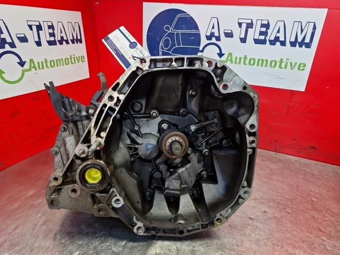 Gebrauchte Getriebe Renault Clio III (BR/CR) 1.4 16V Preis € 149,99 Margenregelung angeboten von A-Team Automotive