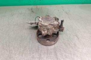 Pompe de direction d'un Volkswagen Sharan (7M8/M9/M6) 2.8 VR6 Syncro 1997