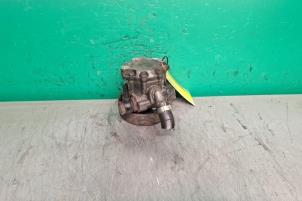 Pompe de direction d'un Volkswagen Sharan (7M8/M9/M6) 2.8 VR6 Syncro 1997