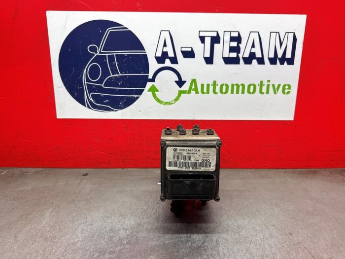 Used ABS pump Volkswagen Passat Variant (3C5) 1.9 TDI Price € 29,99 Margin scheme offered by A-Team Automotive
