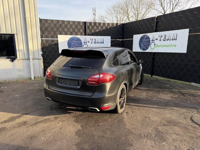 Begagnade Bakre differential Porsche Cayenne II (92A) 3.0 D V6 24V Pris € 1.349,99 Marginaltabell erbjuds av A-team Automotive