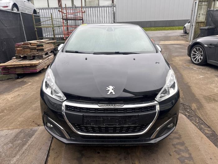 Used Engine management computer Peugeot 208 I (CA/CC/CK/CL) 1.2 12V e-THP PureTech 110 Price € 99,99 Margin scheme offered by A-Team Automotive