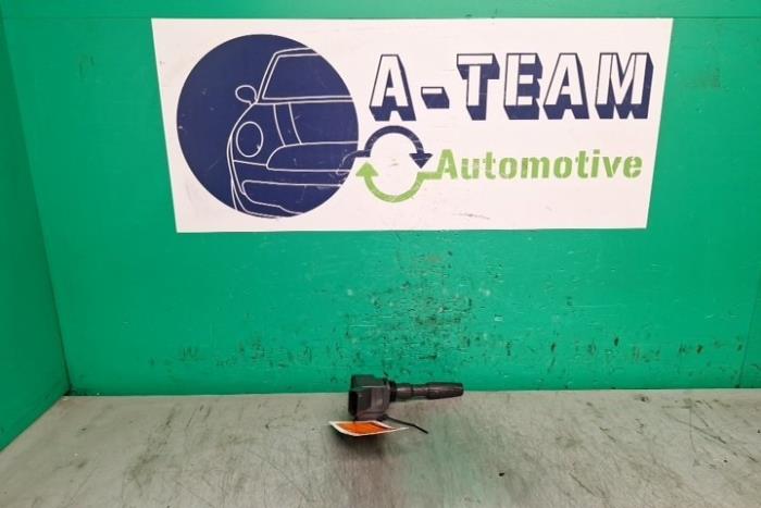 Usagé Bobine Volkswagen Golf VII (AUA) 1.4 GTE 16V Prix € 9,99 Règlement à la marge proposé par A-team Automotive