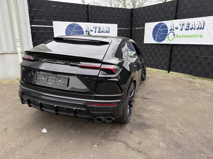 Używane Element karoserii tylny Lamborghini Urus 4.0 V8 Cena na żądanie oferowane przez A-team Automotive