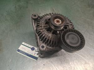 Dynamo d'un BMW 6 serie (E63) 645 Ci 4.4 V8 32V 2005