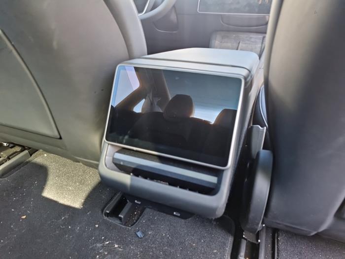 Begagnade Innerdisplay Tesla Model 3 Long Range RWD 78 kWh Pris på förfrågan erbjuds av A-Team Automotive