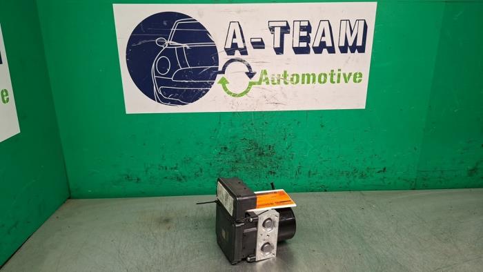 Used ABS pump Ford Focus 3 1.0 Ti-VCT EcoBoost 12V 100 Price € 59,99 Margin scheme offered by A-team Automotive
