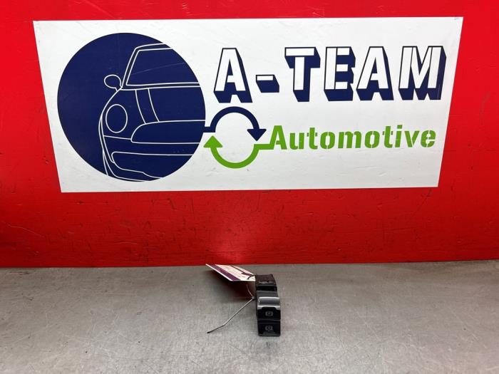 Gebrauchte Handbremse Schalter Audi A4 Avant (B8) 1.8 TFSI 16V Preis € 14,99 Margenregelung angeboten von A-Team Automotive