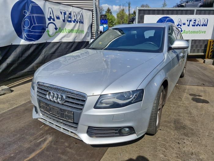 Usagé Turbo Audi A4 Avant (B8) 1.8 TFSI 16V Prix € 199,99 Règlement à la marge proposé par A-Team Automotive