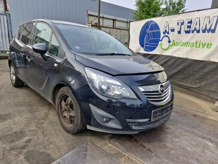 Begagnade Drivaxel, höger fram Opel Meriva (B) 1.4 Turbo 16V Ecotec Pris € 29,99 Marginaltabell erbjuds av A-Team Automotive