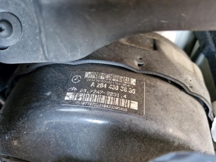 Usagé Servo frein Mercedes GLK (204.7/9) 3.5 350 V6 24V 4-Matic Prix € 49,99 Règlement à la marge proposé par A-Team Automotive